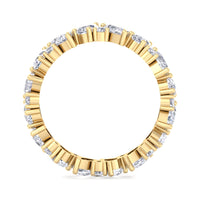 Fede nuziale Alina con diamanti a pera e diamanti rotondi in oro giallo 3.30 carati