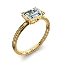 Bella anello di fidanzamento in oro giallo 0.50 carati con smeraldo e diamante