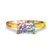 Bella anello di fidanzamento in oro giallo 0.60 carati con smeraldo e diamante