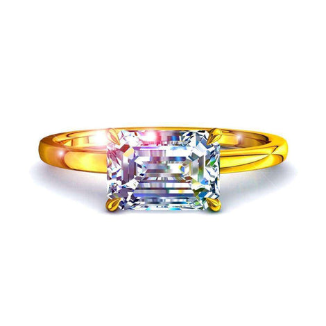 Bella anello di fidanzamento in oro giallo 0.70 carati con smeraldo e diamante