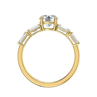 Anello di fidanzamento Dora in oro giallo 1.60 carati con diamante e smeraldo