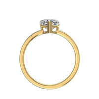 Bellissimo anello in oro giallo 0.50 carati con diamante a cuore