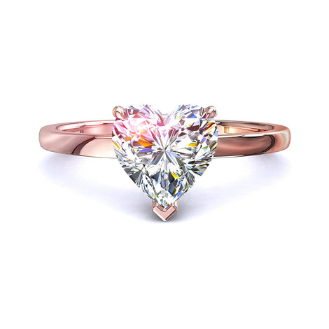 Bellissimo anello in oro rosa 1.50 carati con diamanti a cuore