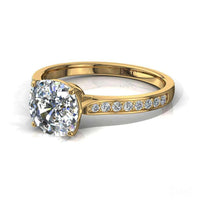 Anello di fidanzamento con diamante a cuscino in oro giallo 1.10 carati Ganna