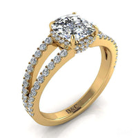 Anello di fidanzamento con diamante a cuscino in oro giallo 1.30 carati Recco