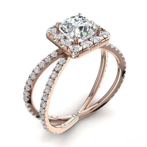 Anello di fidanzamento con diamante a cuscino in oro rosa Margareth da 1.35 carati