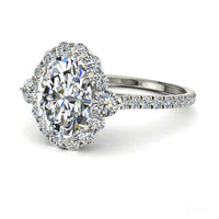 Alexandrina Anello di fidanzamento con diamante ovale da 2.40 carati in oro bianco