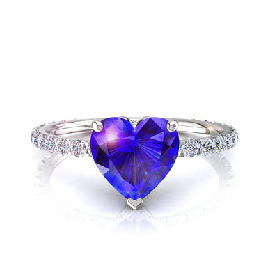 0.80 克拉情人节心形蓝宝石和圆形钻石订婚戒指 A / SI / 18k 白金