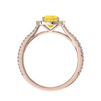 Anello di fidanzamento con zaffiro giallo cushion e diamante tondo Alida in oro rosa 1.10 carati