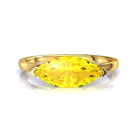 Bellissimo anello di fidanzamento con zaffiro giallo marquise in oro giallo 0.60 carati
