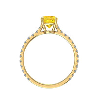 Anello Cindirella ovale zaffiro giallo e diamanti tondi oro giallo 0.80 carati