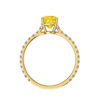 Solitario princess zaffiro giallo e diamanti tondi Cindirella in oro giallo 1.50 carati