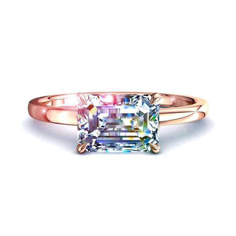Bella anello di fidanzamento con diamante smeraldo da 0.40 carati in oro rosa