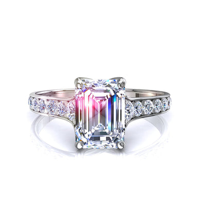 Anello solitario Diamante Smeraldo da 0.60 carati e diamanti rotondi Cindirella I/SI/Platino