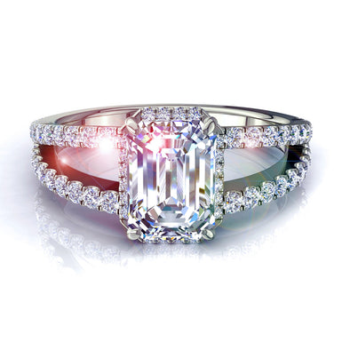 Anello con diamanti Recco Smeraldo e diamanti rotondi 0.70 carati I/SI/Platino