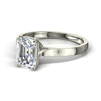 Anello di fidanzamento con diamante in oro bianco 0.80 carati Smeraldo Capucine