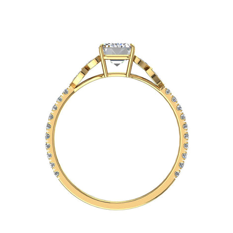 Anello di fidanzamento Angela in oro giallo 1.10 carati con diamante e smeraldo