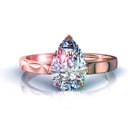 Anello di fidanzamento Capucine in oro rosa 0.60 carati con diamante a pera