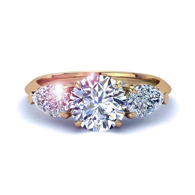 Anello di fidanzamento con diamante rotondo da 0.90 carati Renata I / SI / Oro giallo 18 carati