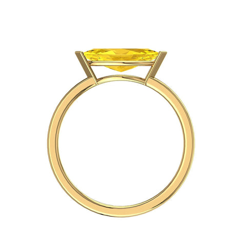 Bellissimo anello di fidanzamento con zaffiro giallo marquise in oro giallo 0.60 carati