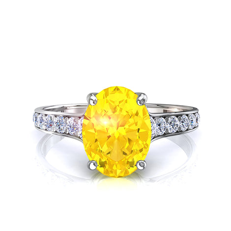 Anello di fidanzamento Cindirella in oro bianco ovale con zaffiro giallo e diamanti tondi 1.20 carati
