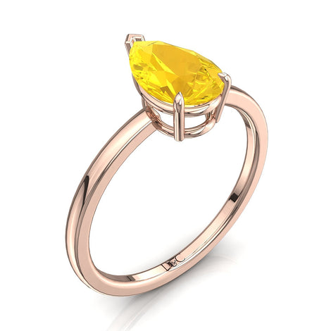 Bella anello di fidanzamento con zaffiro in oro giallo a pera da 0.30 carati