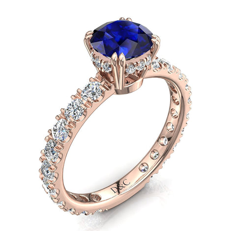 Anello di fidanzamento Valentina in oro rosa 1.70 carati con zaffiro tondo e diamanti tondi