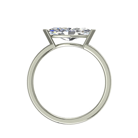 Bella anello di fidanzamento con diamante marquise in oro bianco 0.50 carati