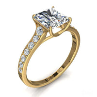Cindirella Anello di fidanzamento con diamante radiante in oro giallo 1.10 carati