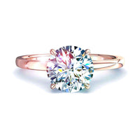 Bellissimo anello in oro rosa 0.60 carati con diamanti rotondi