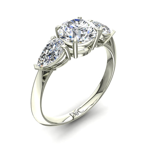 Anello di fidanzamento Renata con diamante tondo da 0.90 carati in oro bianco