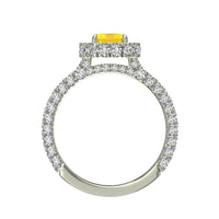 Anello di fidanzamento Viviane con smeraldo giallo zaffiro e diamante rotondo in oro bianco da 2.20 carati