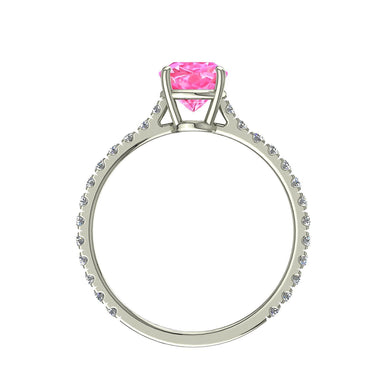 0.60 克拉垫形粉红色蓝宝石和圆形钻石单石珍妮