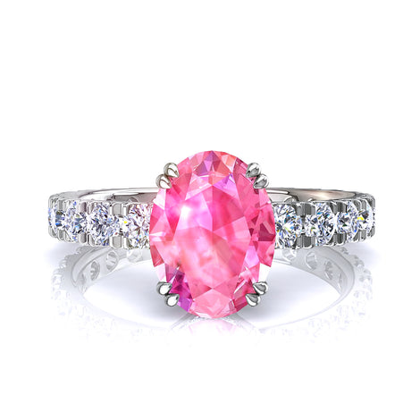 Anello di fidanzamento Valentina in oro bianco con zaffiro rosa ovale e diamanti tondi carati 2.20