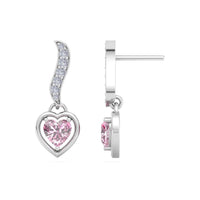 Orecchini Kiara con cuore in zaffiro rosa e diamanti tondi 0.94 carati Orecchini Kiara con cuore in zaffiro rosa e diamanti tondi DCGEMMES